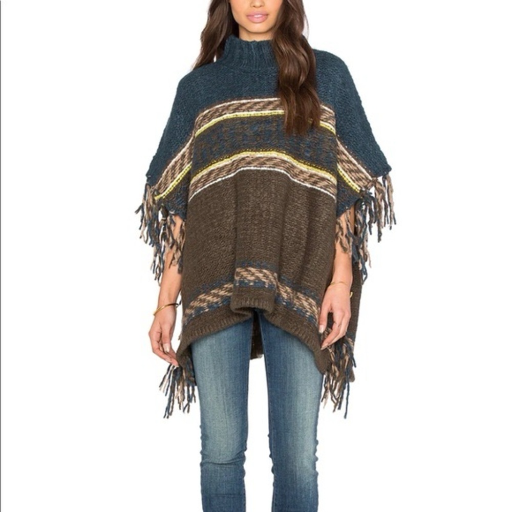 Free People Labyrinth Fringe Poncho Sweater Top XS/S